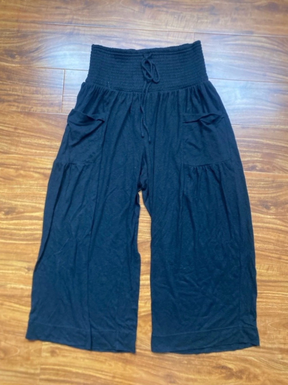 Free People Beach Womens Black Linen Mix Smock Waist Wide Leg Gaucho Pant Size M